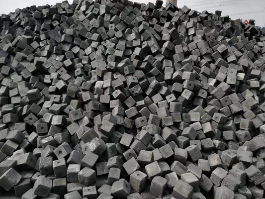Big Block Cubic Foundry ผลิตภัณฑ์ทดแทนแร่โค้ก เถ้า 12.5%
