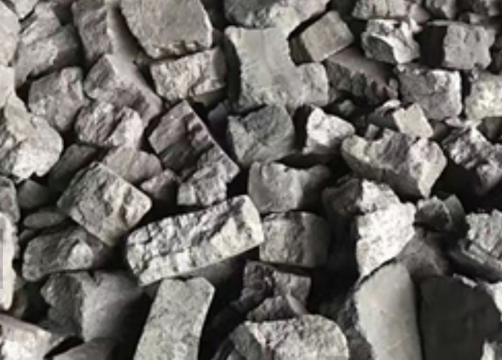 CCIC Certificated Foundry Coke Mineral ใช้ใน Cupola Furnaces ขนาด 120-220mm