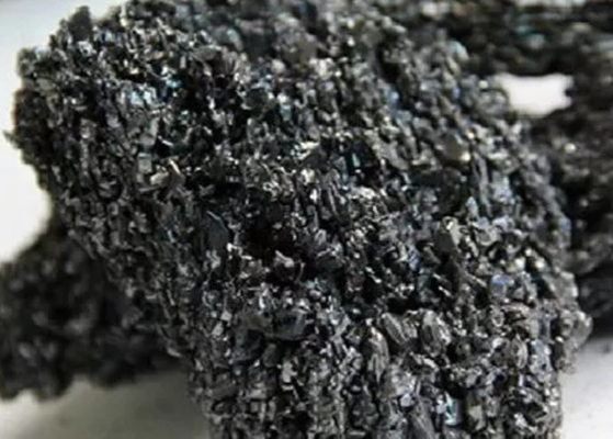 ผงซิลิกอนคาร์ไบด์สีดำที่มีความบริสุทธิ์สูง 1mt \ M3 ความหนาแน่น